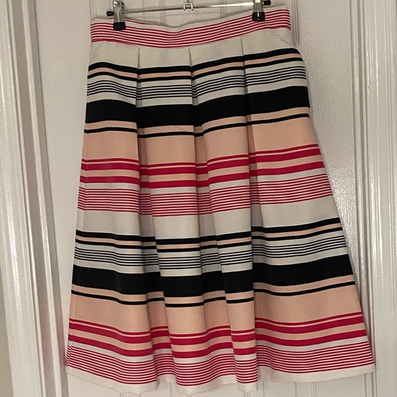 New York & Company Skirt-10 - Picture 6 of 7